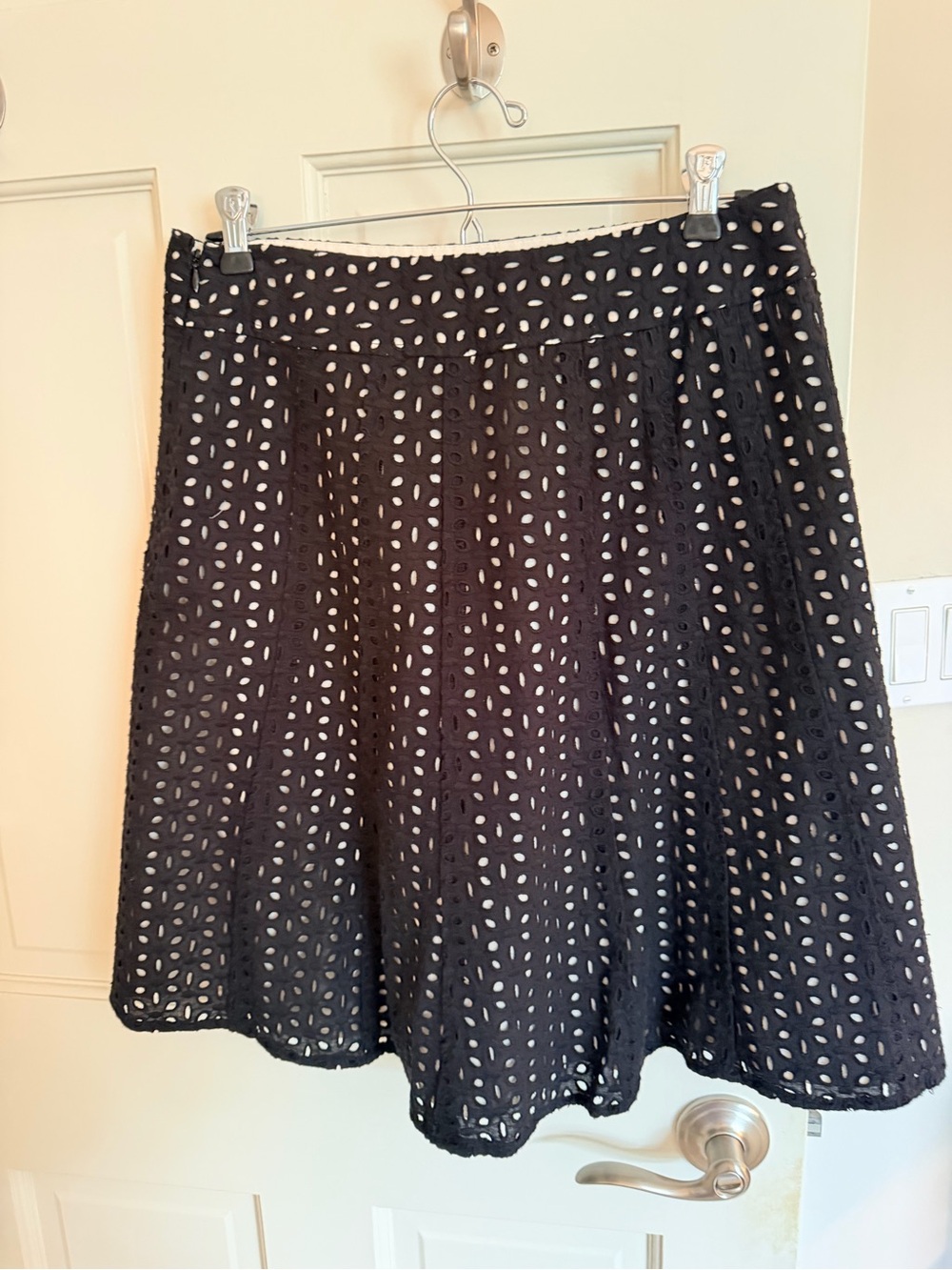 Anne Taylor size 2 Black Eyelet A-Line Skirt - Women's
